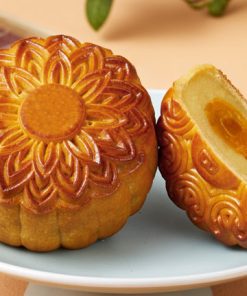 Bánh trung thu Givral nhân đậu xanh sầu riêng
