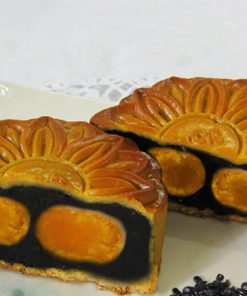 Bánh trung thu givral đậu đỏ